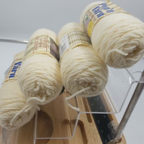Lot 4 Skeins Vintage Pop'N Yarn Acrylic 4 Ply Worsted USA A3-122 Off White 3 oz - Picture 7 of 19