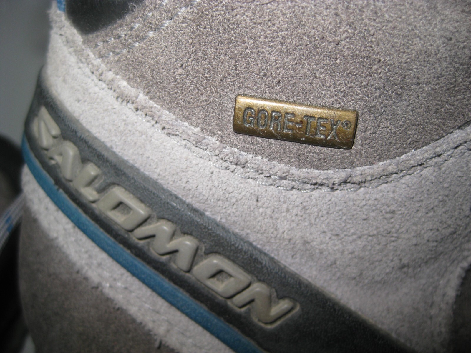 Stivali da trekking donna Salomon Gore Tex taglia 7 1 2