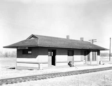 1939 Railroad Station, Jerome, Arkansas Old Photo 8.5" x 11" Reprint