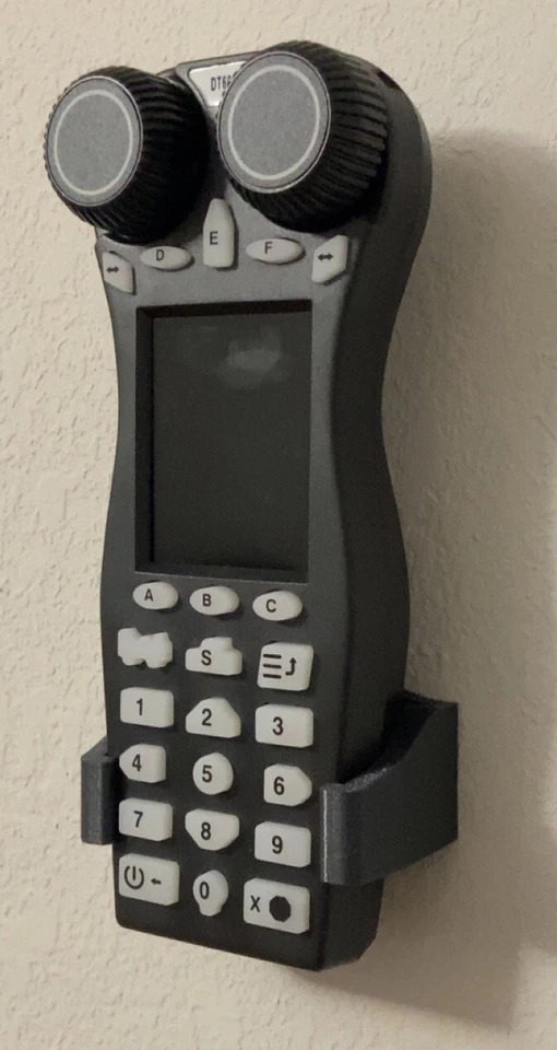 Super Throttle Holder For Digitrax DT602, Model Railroad, DCC, Pack of 2 - Image 3 of 4