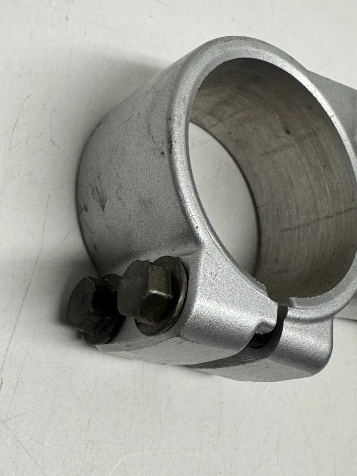 Yamaha YZ125 YZ250 YZ250F 2002 YZ426F horquillas OEM abrazadera de árbol triple superior Foto 3 de 4