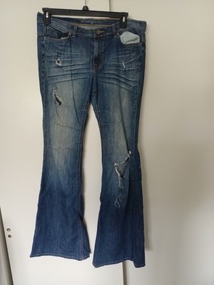 Lindsay Women's Blue Medium Wash Distressed Bootcut Jeans Size 14 5-Pocket
