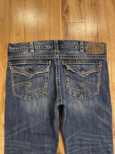 Thick Stitch Flap Pocket Bootcut Jeans 