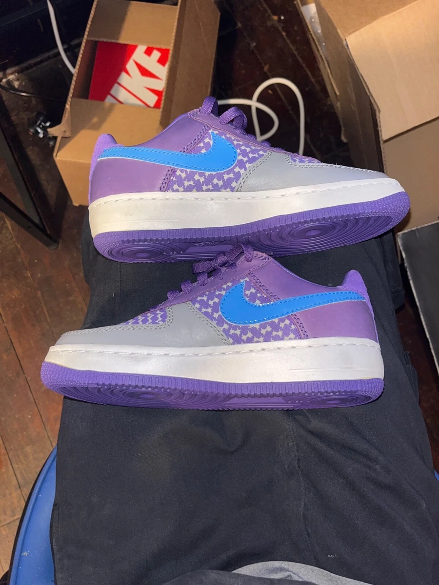 ち*つ様 Nike Undefeated スニーカー 青紫 Nike Undefeated x Air Force 1 InsideOut Low Purple for Sale