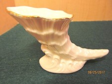 LENOX FINE CHINA CORNUCOPIA VINTAGE FIGURINE MADE IN USA PERFECT 24k TRIM