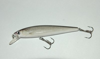 Un jour un leurre : le Ghost Tail Minnow de Live Target