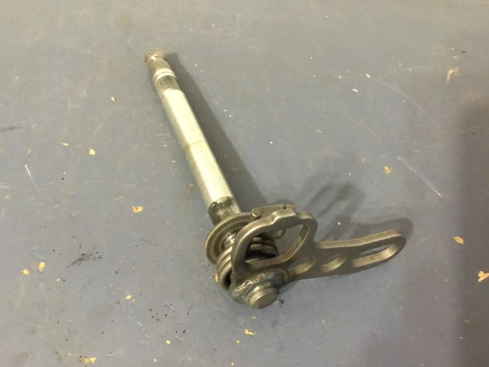 (A) 1999 99 Yamaha YZ250 YZ 250 вал переключателя передач OEM - Изображение 2 из 4