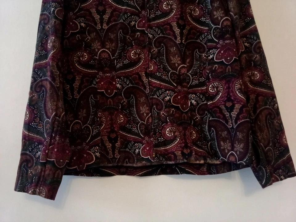 Jaqueta Feminina Paisley Vintage Tamanho P - Muito Bom Estado - Imagem 3 de 4