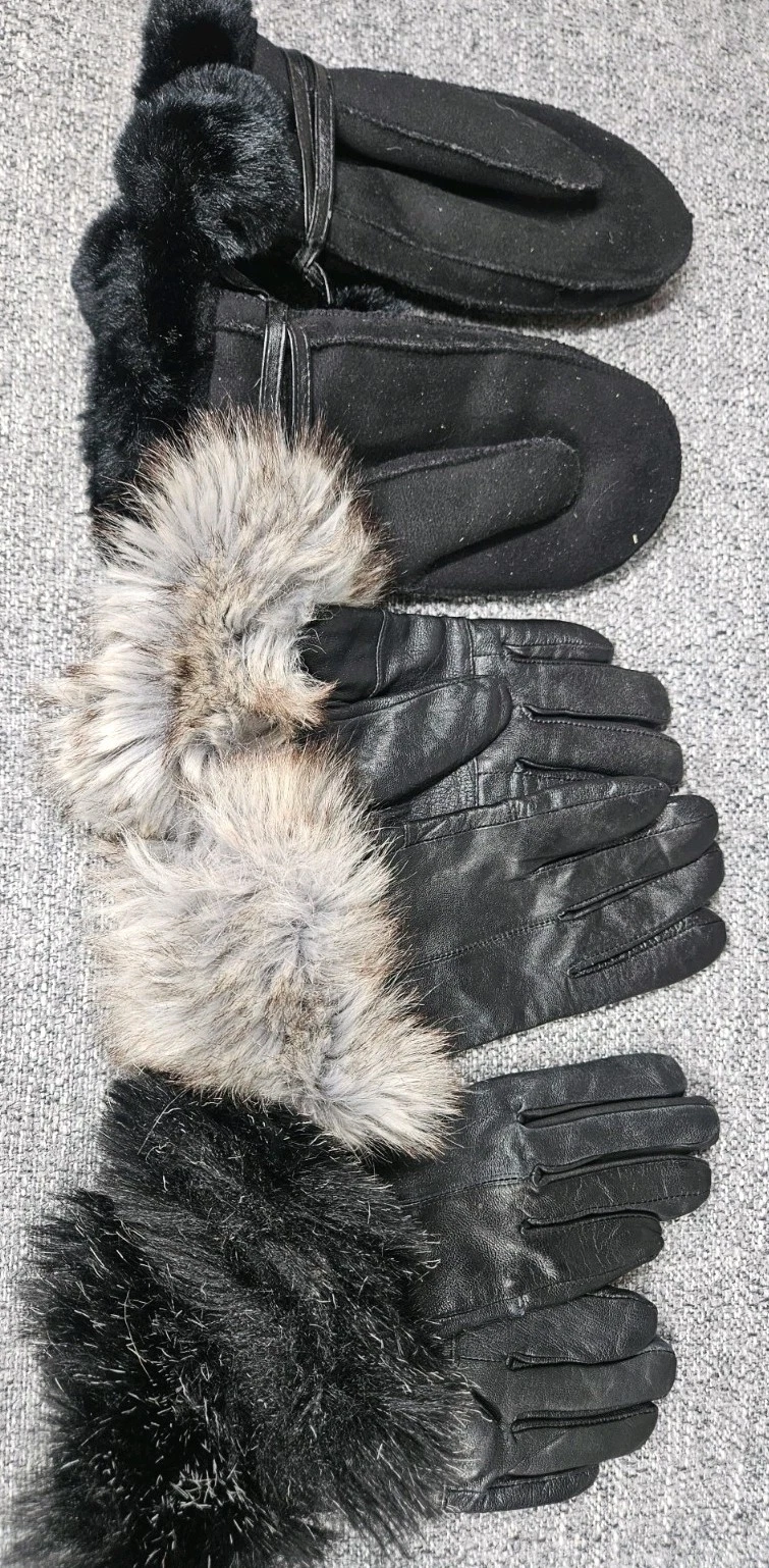 Bundle of Surrell Fur Leather Gloves/mittens lot of 3 womens gloves size M-L