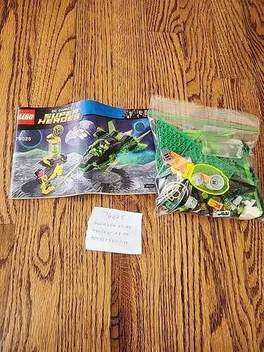 LEGO DC Comics Super Heroes Green Lantern Vs. Sinestro 76025 Retired Batman - Picture 5 of 5