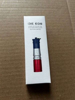 Olight i3E AAA französische Flagge Batterie Taschenlampe Sammlerstück selten eingestellt neu