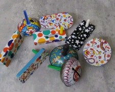 10 Vintage US METAL TOY MFG CO, Ohio Art Tin Litho Toy NOISE MAKERS Horn Cranks