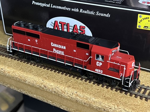 HO Atlas Canadian Pacific GP40-2 #4653 Master Line Series ESU V5 DCC y sonido | Condition: New: Other (See Details)