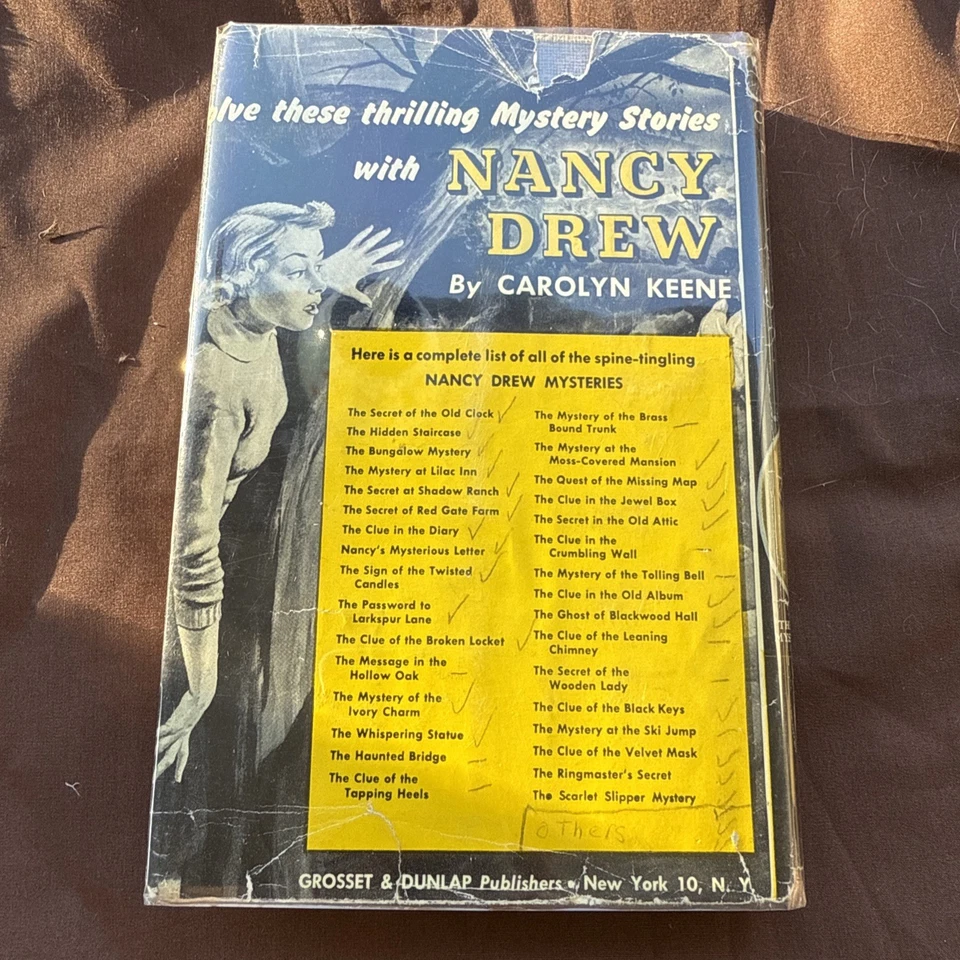 Dana Girls Mysteries #4 A Three Cornered Mystery By Caroyln Keene 1935 HC - Image 2 of 4