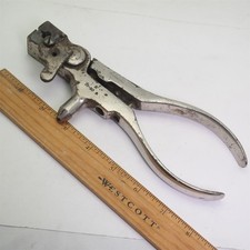 Ideal 25-20 Hand Held Cartridge Reloading tool W/ Bullet Mold USA