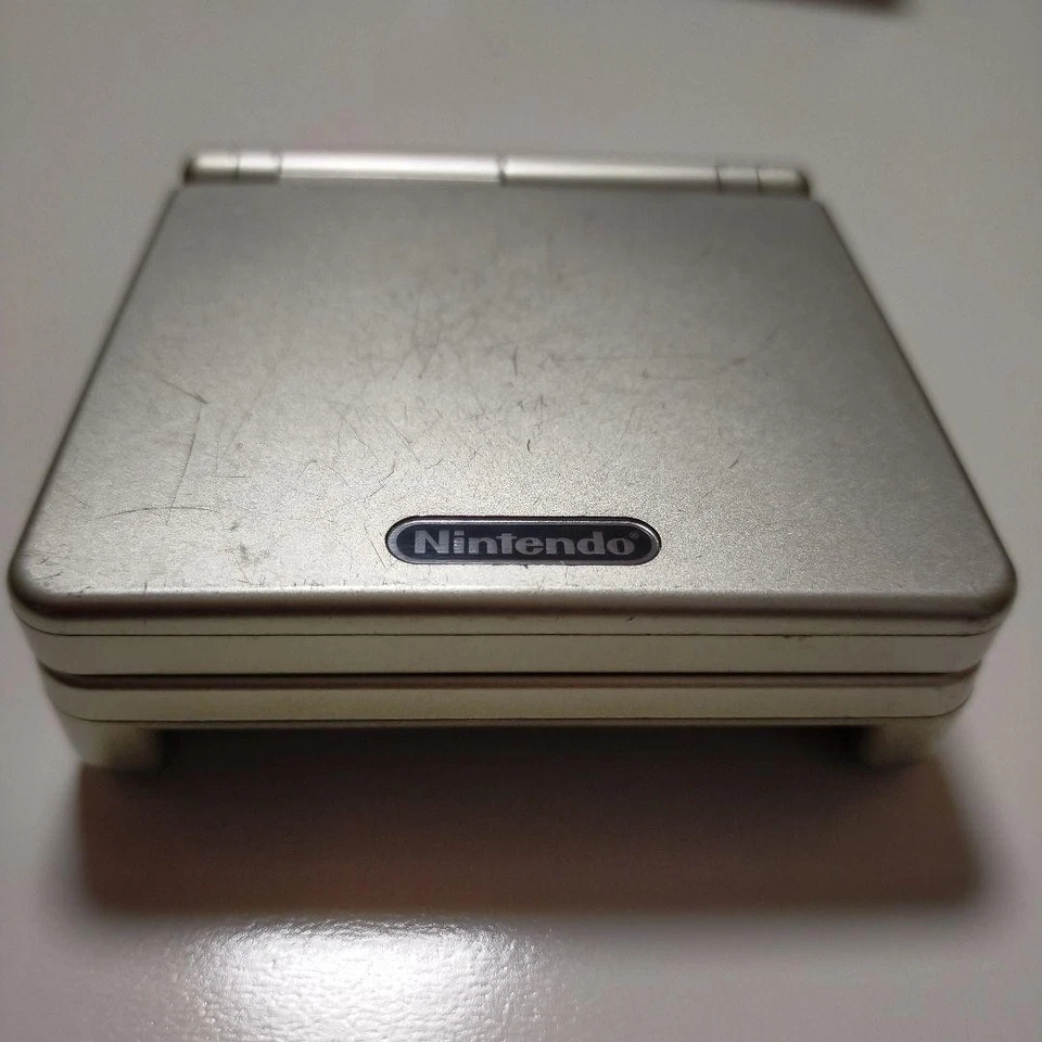 Game Boy Advance SP Starlight Gold with Charger, toysrUS - Image 3 of 4