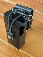 Kenwood™ TK-2200/2212/2302/2402 45L Leather Case/swivel B/L D-rings Caseguys