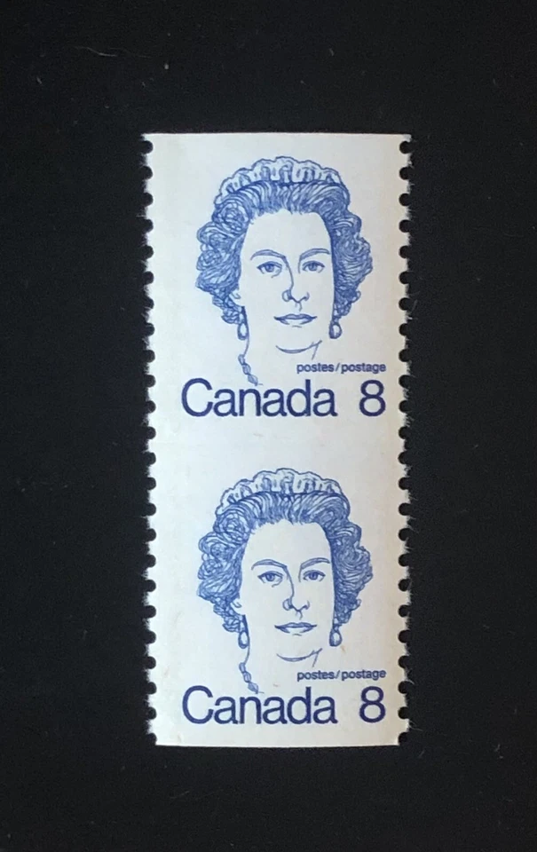 Stamps Canada Sc604 vi 8c blue QE unsevered vert coil pair MNH, see detail - Image 3 of 4