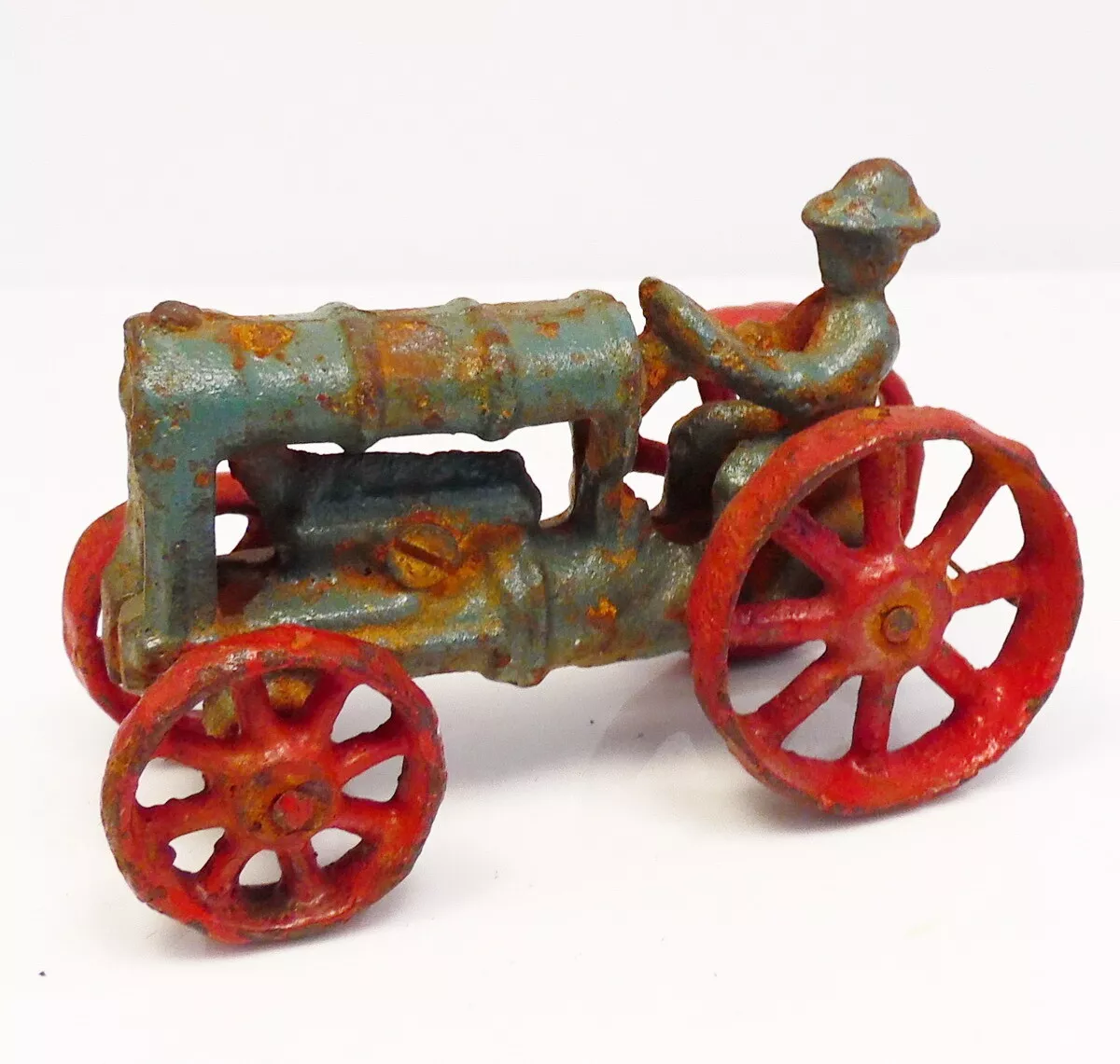 Antique Arcade Hubley Fordson Cast Iron Toy Tractor w Driver