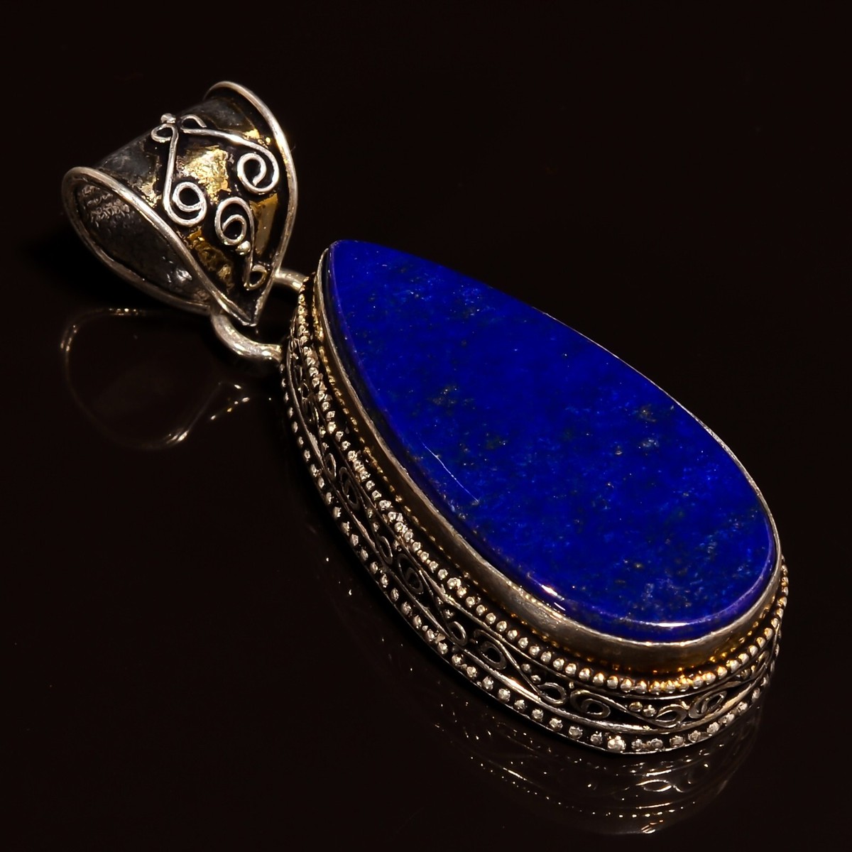 Lapis Lazuli Vintage Handmade 925 Sterling Silver Pendant Lapis Lazuli Vintage Handmade 925 Sterling Silver Pendant