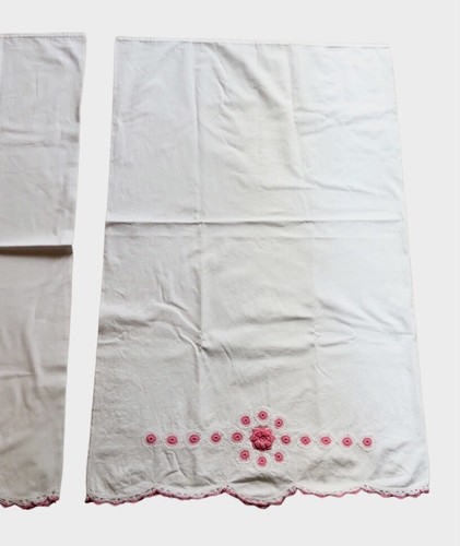VNT Cotton Pillow Cases Embroidered Pop Up Crochet Pink Flower Scalloped Edge - 第 3/19 張圖片