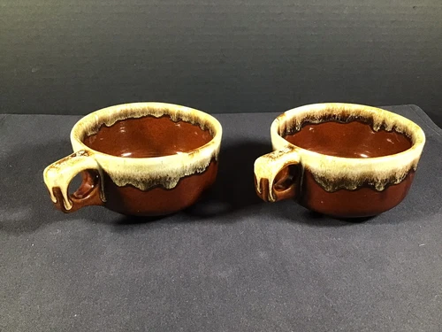 Vintage Western Stoneware Pottery Brown Drip Soup Chili Bowl Mug Maple Leaf WS