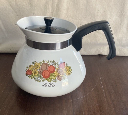 Vintage Corning Ware 6-Cup Coffee/Tea Pot P-104-8 Spice of Life "Le The"