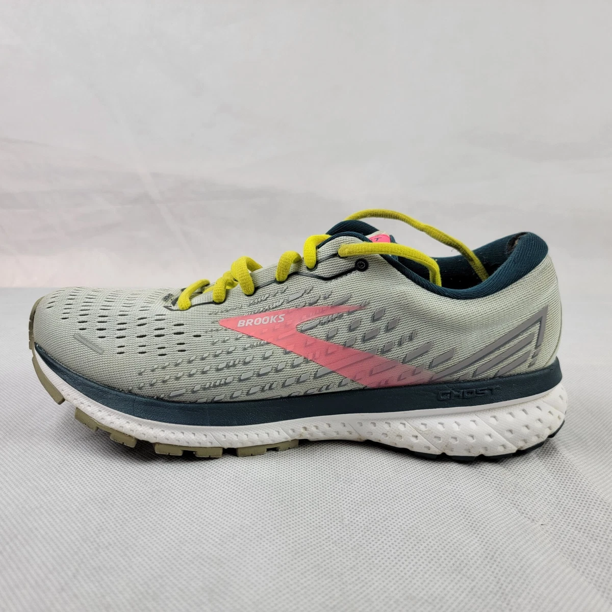 Brooks Womens Ghost 13 Size 8.5 Ice Flow Pink Pond Running Shoes