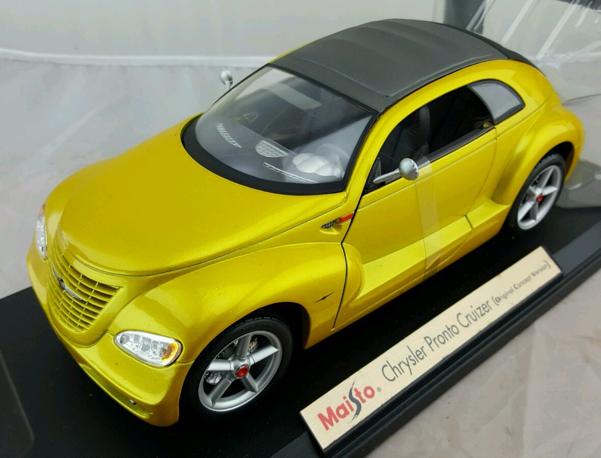 Maisto Chrysler Pronto Cruizer Concept Version 1:18 Special