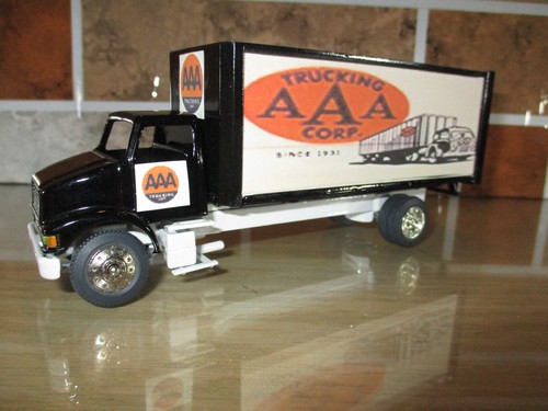 Winross AAA Trucking Corp Custom Diecast Straight Truck 1:64 Scale International - Picture 3 of 8