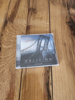 Oblivion (Soundtrack / Score) - M83; Joseph Trapanese; Anthony Gonzalez by M83