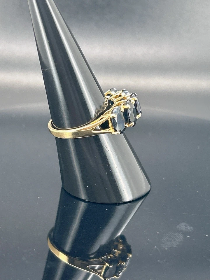 Elegante Anillo Apilable Oro Amarillo 14K Zafiro y Perla Foto 2 de 4