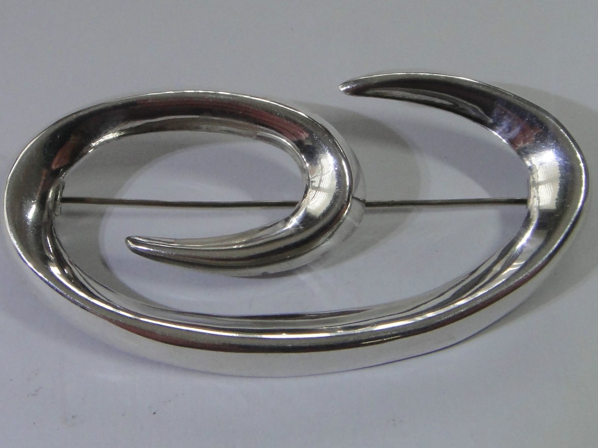 Los Ballesteros Mexico Sterling 925 Silver Brooch hallmarked 925