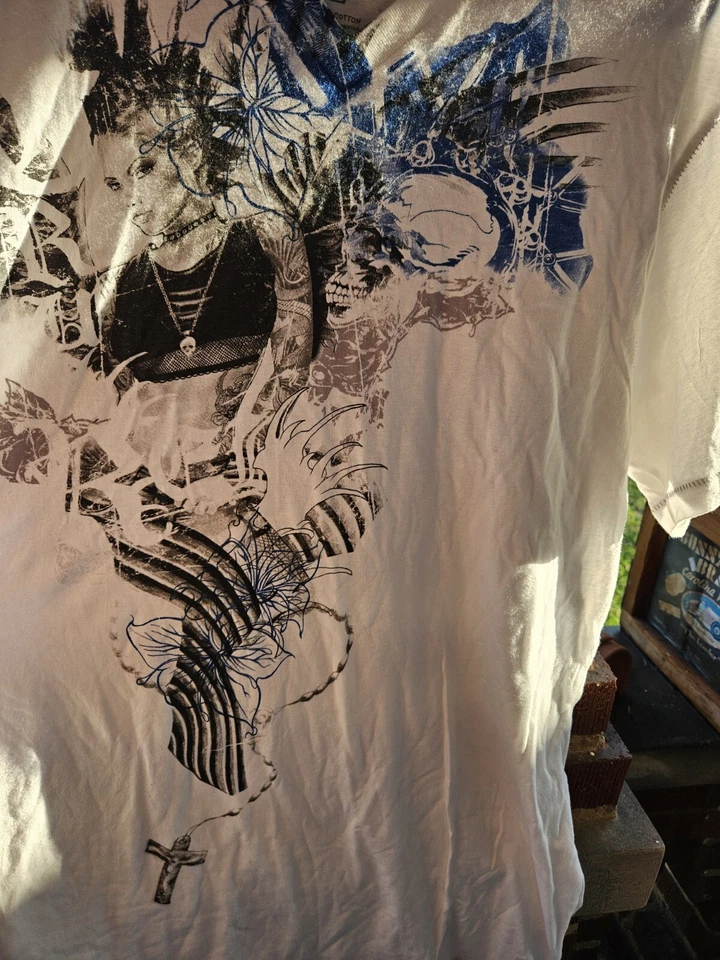 Camiseta Marc Ecko Corte y Costura Corte V Talla L De Colección Y2K Grande Mujer/Cruz/Cráneo   Foto 2 de 4