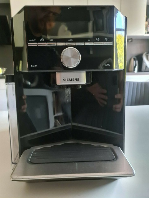 Siemens Eq 9 S100 Unterschied S300 Siemens EQ.9 s300 Kaffeevollautomat - Schwarz (TI923509DE) günstig