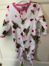 The Mandalorian Girl's The Child Snap Front Pajamas 6-9 Month NEW h1