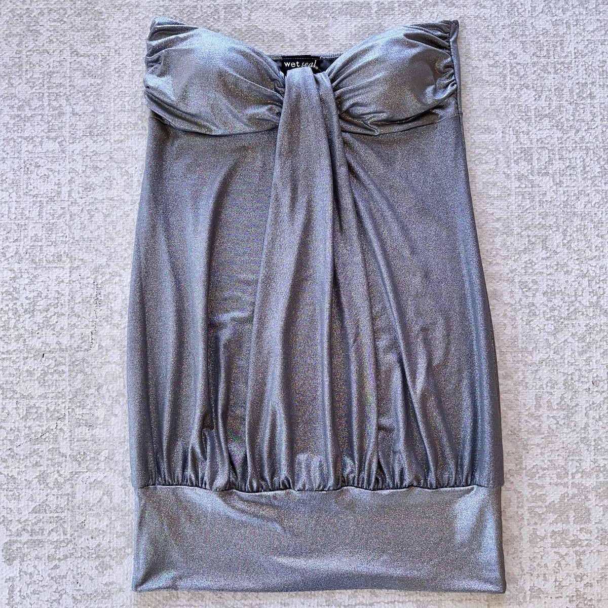 metallic gold cocktail dress Pleated Short Homecoming with Cut Out Royal Blue / 6 Tiered Ruffle Gown Bcbg december2025 From Size 2 4 Colour:silver