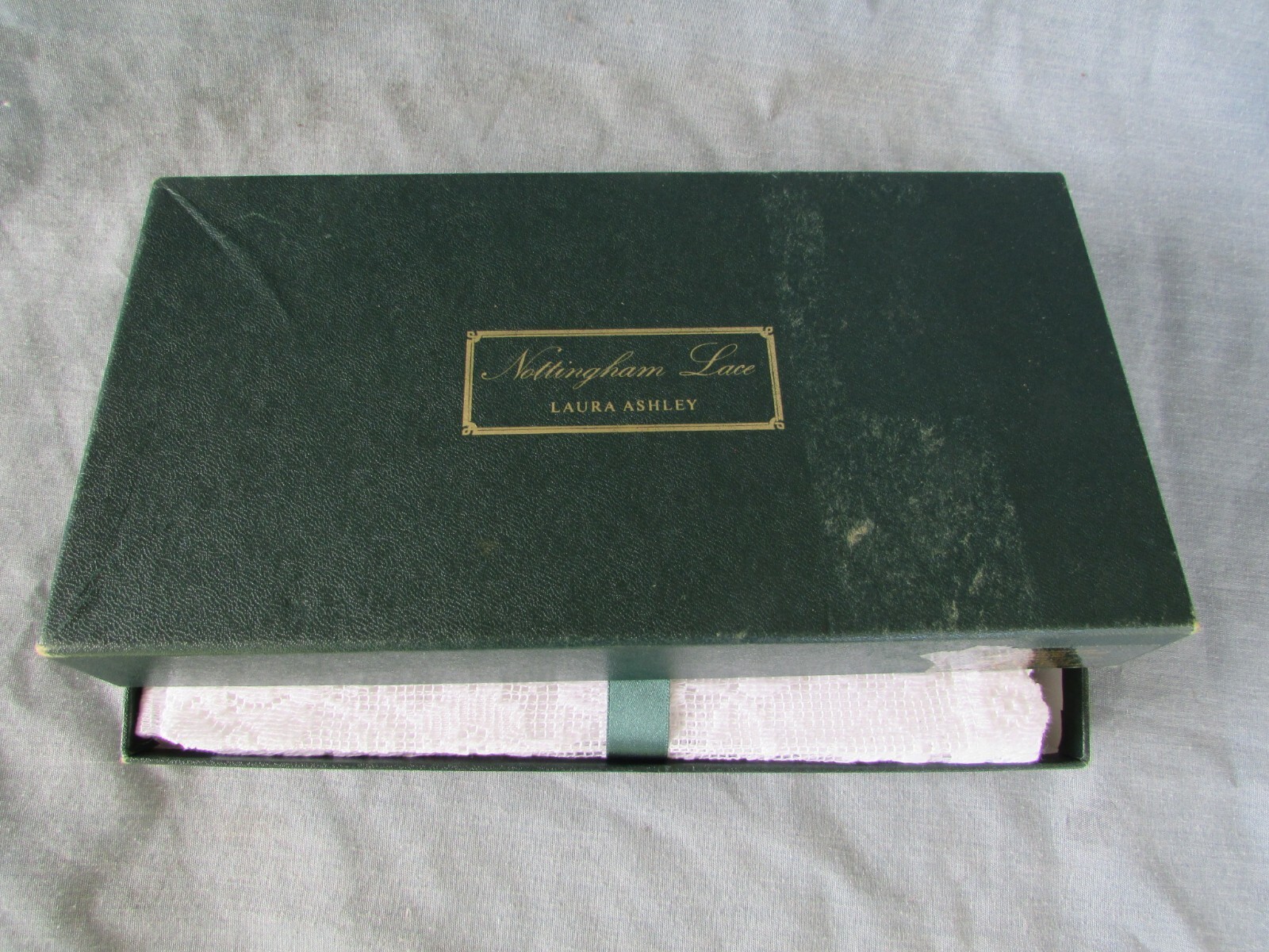 LAURA ASHLEY NOTTINGHAM LACE place mats set of 4 made in UK FREE