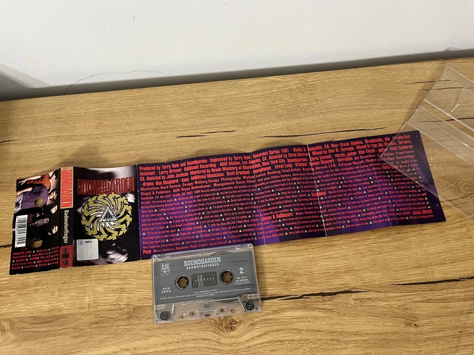 SOUNDGARDEN Cassette Tape BADMOTORFINGER 1991 VINTAGE RUSTY CAGE Made in Poland  - Image 2 of 4