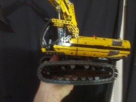 LEGO TECHNIC: Motorized Excavator (8043)AG Please Read Description 