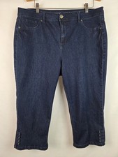Avenue Denim Capri Jeans Women Size 18 Dark B...