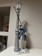 Lladro "Lamplighter" porcelain figurine, model number 5205. No Box, 1983  19"
