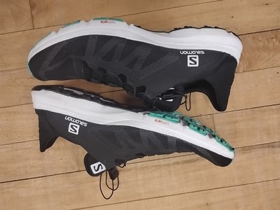Size 9.5 - Salomon Damen Low Top Black