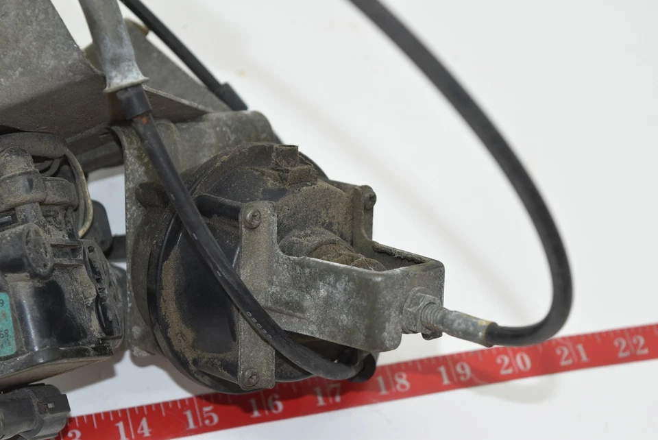 Regulador de control de crucero Trooper actuador velocidad del motor 1997 97 soporte Isuzu Foto 3 de 4