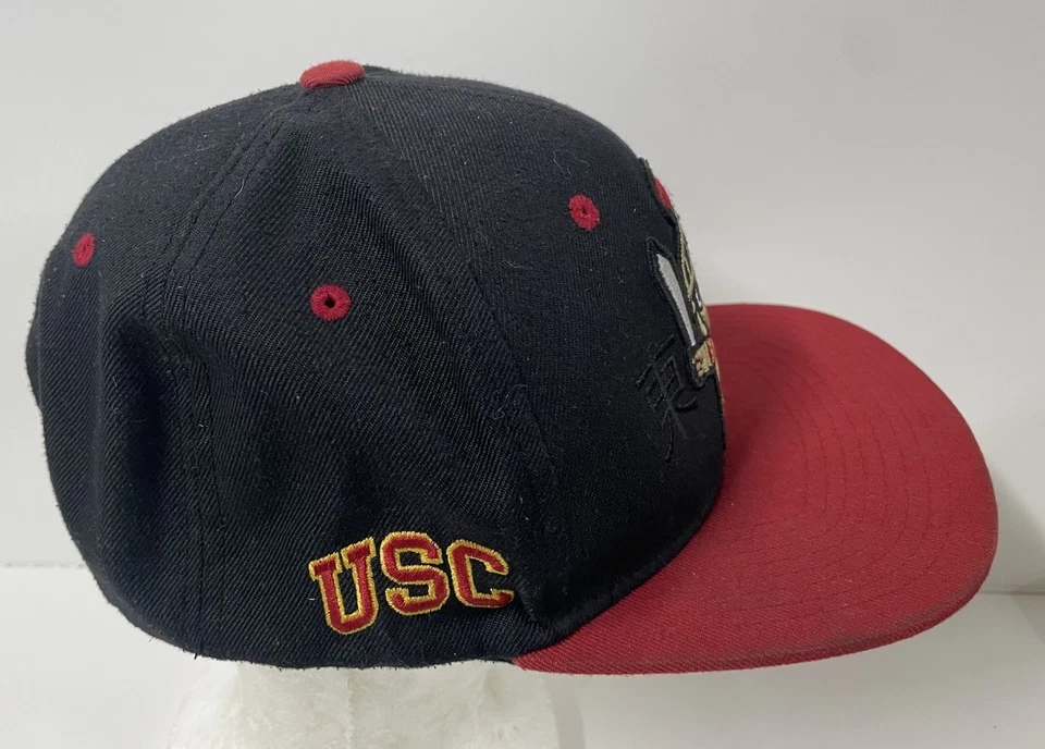 Zephyr USC TROJANS “Harajuku” Tokyodachi Flat Bill SnapBack Hat LIMITED RUN RARE - Image 3 of 4