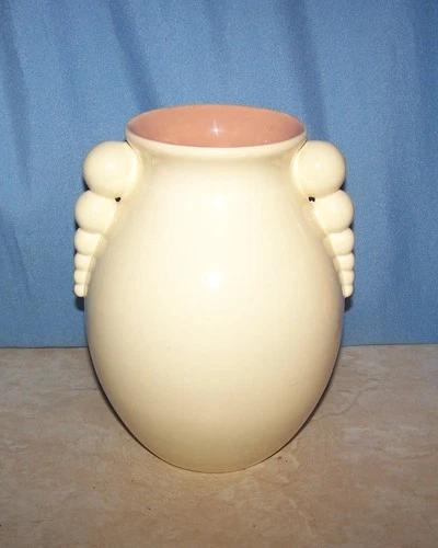 Vintage RUMRILL REDWING ART DECO Ball Handle ART POTTERY VASE 299 1930'S Pretty