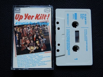 UP YER KILT! A SCOTTISH PARTY SINGALONG - 1979 CASSETTE TAPE ALBUM XMAS/HOGMANAY