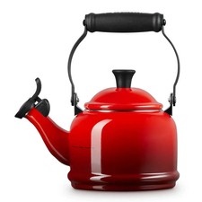 Le Creuset Demi Kettle, Enamelled Steel, Stove-Top Kettle - 1.1 L - Cerise Color
