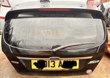 black tailgate ford festa 2011-215