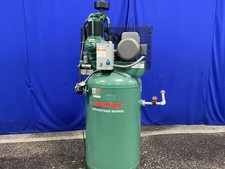 CHAMPION PNEUMATIC AIR COMPRESSOR VR5-8